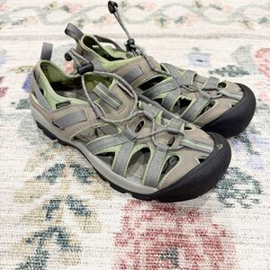 Keen Womens Outdoor Hiking Sandals Size 9 Athletic Sports Waterproof Slip Ons